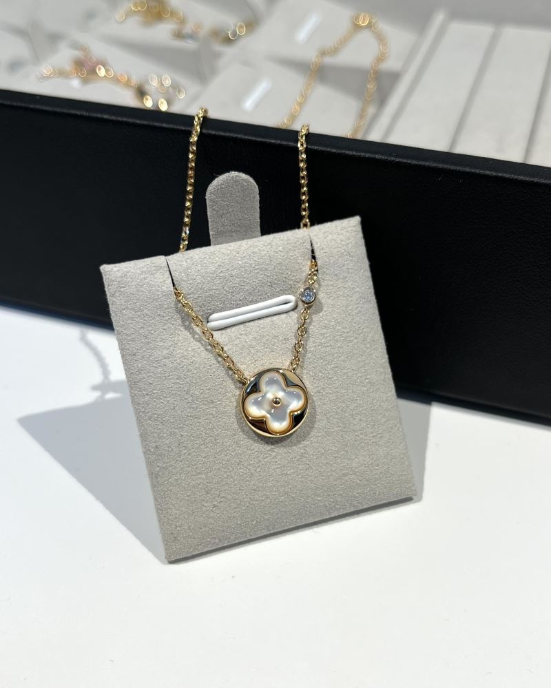 Louis Vuitton Necklaces